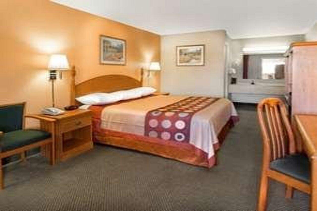 Knights Inn Крофордсвилл Экстерьер фото